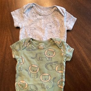 Carter’s 3-6M Animal 2pc Onsie Set